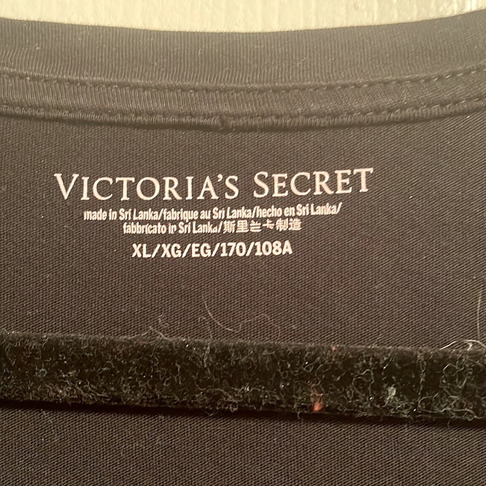 VICTORIA’S SECRET LOUNGE V NECK SHIRT XL - Picture 2 of 2